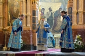Mitropolitul de Sankt-Petersburg Varsonofii a condus slujba dumnezeiască cu prilejul aniversării a 110 ani de la sfințirea bisericii „Spas na Krovi” („Biserica Mântuitorului pe Sângele Vărsat”) din Sankt-Petersburg