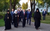 Президент России В.В. Путин посетил Введенский Толгский монастырь
