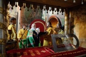 В день памяти святителя Московского Петра Предстоятель Русской Церкви совершил Литургию в Успенском соборе Московского Кремля