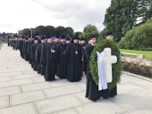В годовщину начала блокады делегация Санкт-Петербургской епархии приняла участие в церемонии возложения венков на Пискаревском кладбище