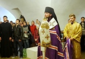 В Новоспасском монастыре столицы состоялся молодежный молебен