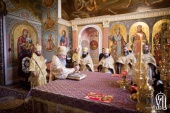 В Неделю по Воздвижении Блаженнейший митрополит Онуфрий совершил Божественную литургию в Киево-Печерской лавре