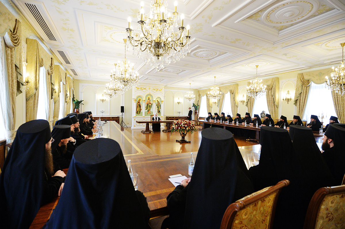 Întâlnirea Sanctității Sale Patriarhul Chiril cu participanții la cursurile de ridicare a calificării pentru arhiereii nou numiți