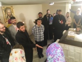 La Soci a avut loc întâlnirea unui grup de clerici ai Mitropoliei de Kuban cu participanții la Festivalul Mondial al Tineretului și Studenților