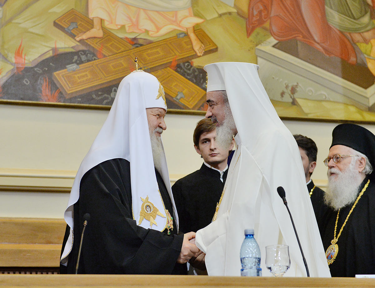 Визит Святейшего Патриарха Кирилла в Румынию. Заседание Священного Синода Румынской Православной Церкви