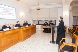 В Общецерковной аспирантуре состоялось заседание Комиссии Московского Патриархата по регулированию студенческого обмена