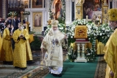 De sărbătoarea Nașterea Domnului Întâistătătorul Bisericii Ortodoxe Ruse a săvârșit Dumnezeiasca Liturghie în catedrala „Hristos Mântuitorul”, or. Moscova