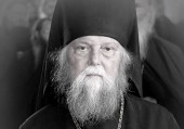 Святіший Патріарх Кирил молиться за упокій намісника Оптиної пустині архімандрита Венедикта (Пенькова)