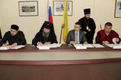 Лидеры традиционных религиозных общин Калмыкии подписали Соглашение о сотрудничестве с Министерством спорта и молодежной политики Калмыкии