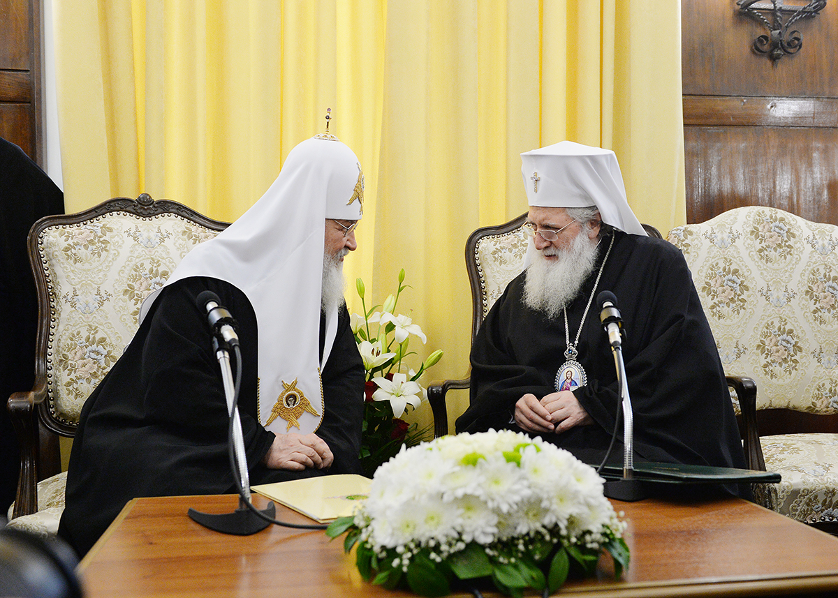 Патриарх Кирилл и Патриарх Неофит
