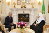 Întâlnirea Sanctității Sale Patriarhul Chiril cu ambasadorul Kazahstanului în Rusia I.N. Tasmagambetov și mitropolitul de Astana Alexandr