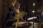 Slujirea Patriarhului în ajunul zilei de Marți din Săptămâna Patimilor la mănăstirea „Sfântul Prooroc Ioan Înaintemergătorul” din Moscova