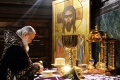У четвер Страсної седмиці Святіший Патріарх Кирил звершив Літургію в Храмі Христа Спасителя в Москві