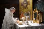 В Великую Субботу Святейший Патриарх Кирилл совершил Литургию в Храме Христа Спасителя в Москве