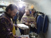При поддержке Синодального отдела по церковной благотворительности в Калужской епархии открыт пункт гуманитарной помощи