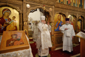 Патриаршее служение в неделю 7-ю по Пасхе на московском подворье Русского на Афоне Пантелеимонова монастыря