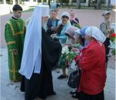 Благотворительная акция «Троицкие цветы» организована в Калужской епархии