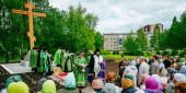 Крест на месте строительства храма в честь Новомучеников и исповедников Церкви Русской освятили в Бугульме