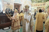 Președintele Departamentului Sinodal pentru mănăstiri și monahism a condus solemnitățile cu prilejul aniversării a 25 de ani de la renașterea așezământului monahal al Sfântului Ștefan de Mahra