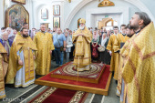 В Неделю 6-ю по Пятидесятнице Патриарший экзарх всея Беларуси совершил Литургию в Свято-Духовом кафедральном соборе города Минска