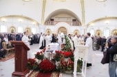 A avut loc slujba înmormântării scriitorului V.N. Ganicev