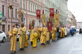 Ежегодный Спасский крестный ход состоялся в Северной столице
