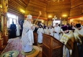 Святіший Патріарх Кирил звершив Літургію в Богоявленському кафедральному соборі Нар'ян-Мара