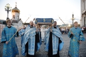 Святіший Патріарх Кирил звершив утреню з чином Поховання Пресвятої Богородиці в Храмі Христа Спасителя