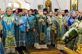 В канун праздника Покрова Пресвятой Богородицы Святейший Патриарх Кирилл совершил утреню всенощного бдения в Свято-Духовом соборе Минска