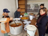 За участі Церкви в Душанбе відкрилися безкоштовна їдальня і центр гуманітарної допомоги