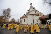 A fost săvârșită rânduiala sfințirii mari a bisericii cu hramul în cinstea Icoanei Maicii Domnului „Rugul Aprins” din Otradnoe, or. Moscova