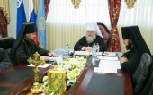 Consiliile Arhierești ale mitropoliilor de Pskov și de Hanty-Mansiysk au sprijinit hotărârile adoptate de Sfântul Sinod al Bisericii Ortodoxe Ruse în legătură cu acțiunile anticanonice ale Patriarhiei Constantinopolului