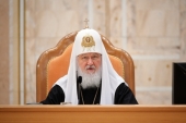 Святіший Патріарх Кирил: Закликаю кожного до молитви про мир для Української Православної Церкви