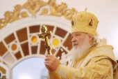 Sanctitatea Sa Patriarhul Chiril a săvârșit sfințirea mare a bisericii cu hramul „Icoana Maicii Domnului de Kazan” din Uzkoe, or. Moscova