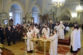 В Новодевичьем монастыре Патриарший наместник Московской епархии совершил панихиду по Елизавете Глинке
