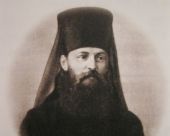 Pentru examinarea la Soborul Arhieresc au fost propuse chestiunile cu privire la includerea preotului Nicolai Zavarin în Soborul Sfinților Noii Mucenici și Mărturisitori ai Bisericii Ruse și la canonizarea shimonahului Inochentii (Sibireakov)