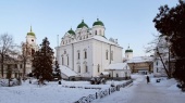 В праздник Собора Пресвятой Богородицы митрополит Киевский Онуфрий совершил Литургию во Флоровском монастыре Киева