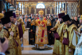 В Неделю 35-ю по Пятидесятнице Предстоятель Украинской Православной Церкви совершил Литургию в Киево-Печерской лавре