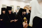 Поздравление Святейшего Патриарха Кирилла с 10-й годовщиной интронизации архиереями, духовенством и монашествующими Русской Православной Церкви