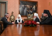Святейший Патриарх Кирилл встретился с губернатором Тюменской области Александром Моором