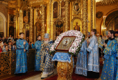 Утреня с чтением Акафиста Пресвятой Богородице в Богоявленском кафедральном соборе г. Москвы