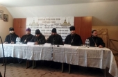 În decursul a două săptămâni funcționarii de stat au lichidat în regiunea Rovno peste 60 de parohii ale Bisericii Ortodoxe din Ucraina