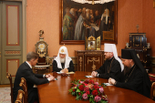 Întâlnirea Sanctității Sale Patriarhul Chiril cu guvernatorul ținutului Primorsky O.N. Kojemeako și mitropolitul de Vladivostok Vladimir