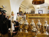Slujirea Patriarhului în Lunea Mare la Mănăstirea Donskoi. Liturghia Darurilor Înainte Sfințite. Te-Deum-ul la începerea rânduielii de fierbere a Sfântului Mir