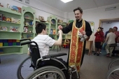 Более 13 тысяч нуждающихся поздравит с Пасхой православная служба помощи «Милосердие»