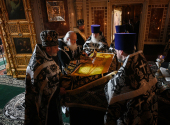 Slujirea Patriarhului în Vinerea Mare. Vecernia cu scoaterea Epitafului Mântuitorului în catedrala „Hristos Mântuitorul”