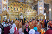 Во вторник Светлой седмицы в Иверско-Серафимовской обители Алма-Аты встретили престольный праздник