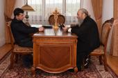 A avut loc întâlnirea Preafericitului mitropolit al Kievului Onufrii cu nou alesul Președinte al Ucrainei V.A. Zelensky