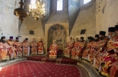 În Duminica a 3-a după Paști locțiitorul Patriarhului la Eparhia de Moscova a săvârșit Dumnezeiasca Liturghie în catedrala „Adormirea Maicii Domnului” din Kremlinul Moscovei