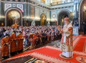 В Неделю 4-ю по Пасхе Святейший Патриарх Кирилл совершил Божественную литургию в Храме Христа Спасителя в Москве